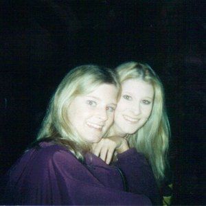 Meet your Posher, Robin